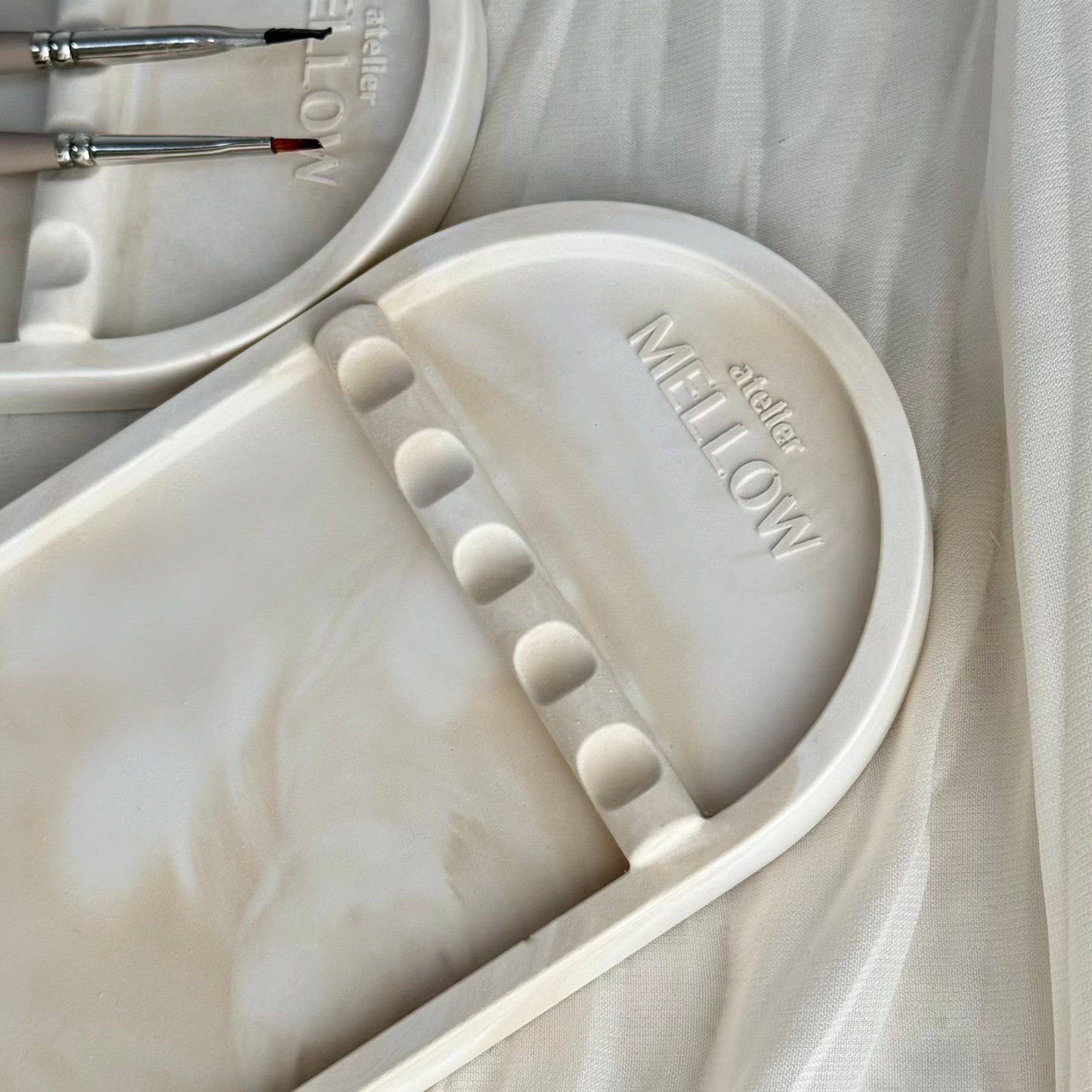 【atelier MELLOW】brush rest