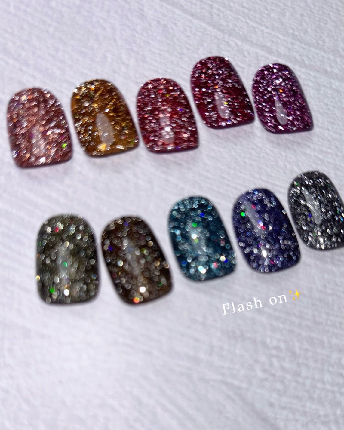 【QUE】COSMIA FLASH